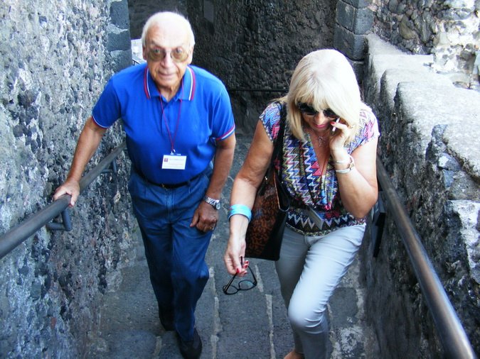 (55)  Aci Castello